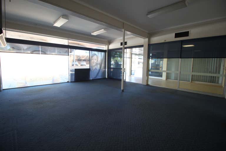 6 & 7, 28 West Street Mount Isa QLD 4825 - Image 3