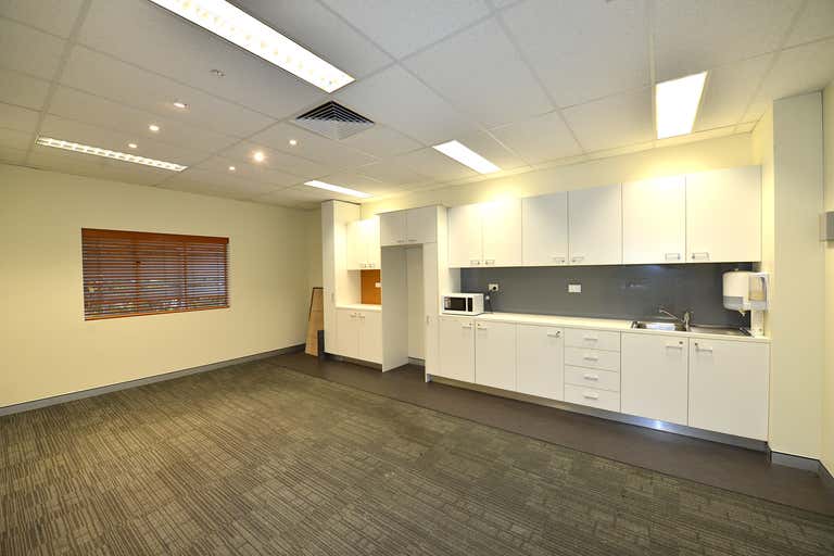 Suite 3.06b/90 Goodchap Street Noosaville QLD 4566 - Image 3