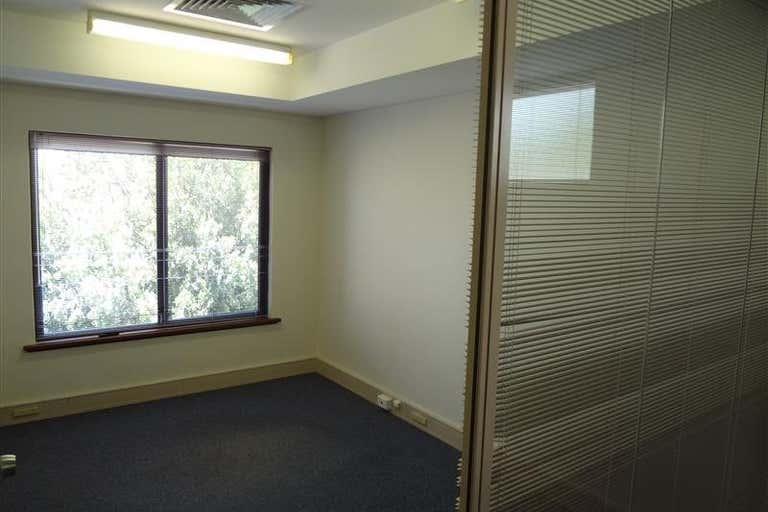 105 Broadway Nedlands WA 6009 - Image 3