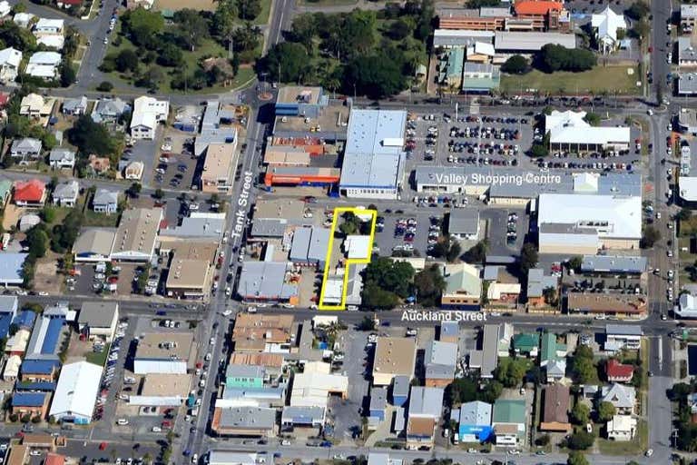 153 Auckland Street Gladstone Central QLD 4680 - Image 1