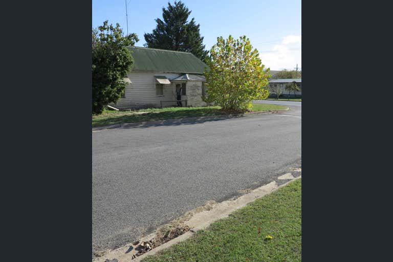 46 & 44 Wollondilly Avenue Goulburn NSW 2580 - Image 4