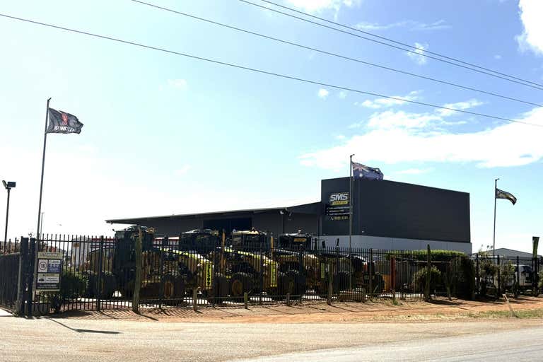 114-118 Deepdale Road Meru WA 6530 - Image 1