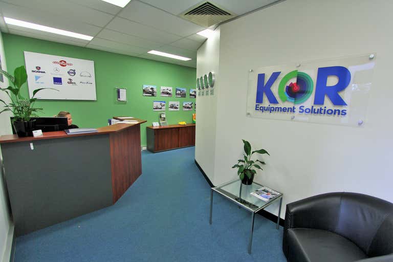 2/752 Blackburn Road Notting Hill VIC 3168 - Image 2