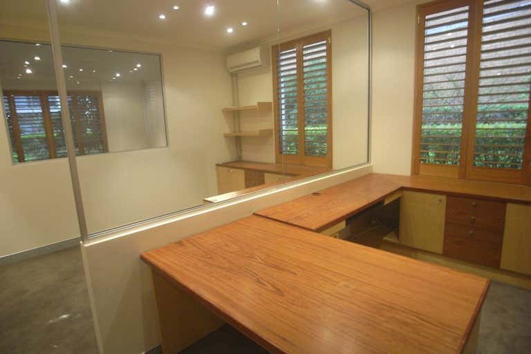 Suite 2, 2 New Mclean Street Edgecliff NSW 2027 - Image 4