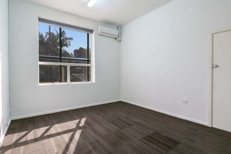 Suite 8, First floor, 201 Mann Street Gosford NSW 2250 - Image 2