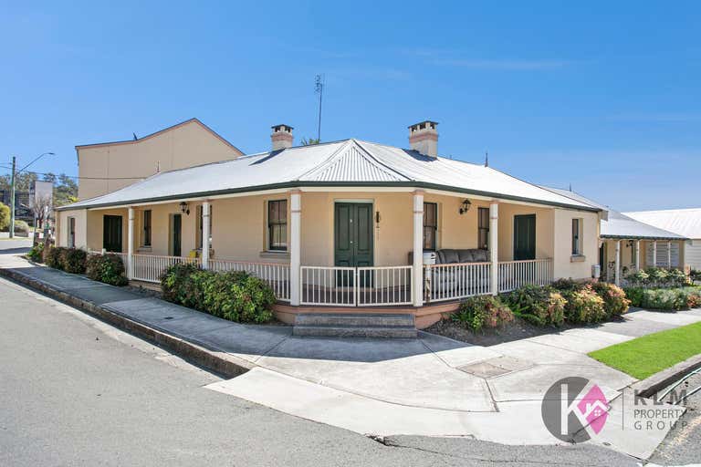 2/207a Menangle Street Picton NSW 2571 - Image 1