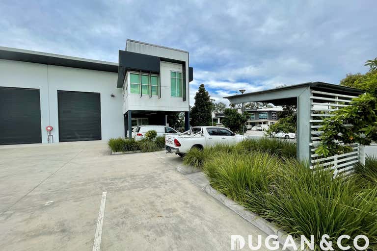 4/29 Hugo Place Mansfield QLD 4122 - Image 1