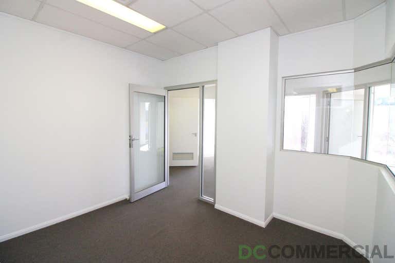 17a/532-534 Ruthven Street Toowoomba City QLD 4350 - Image 4