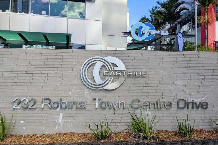 Top Floor, 6 Waterfront Place Robina QLD 4226 - Image 2