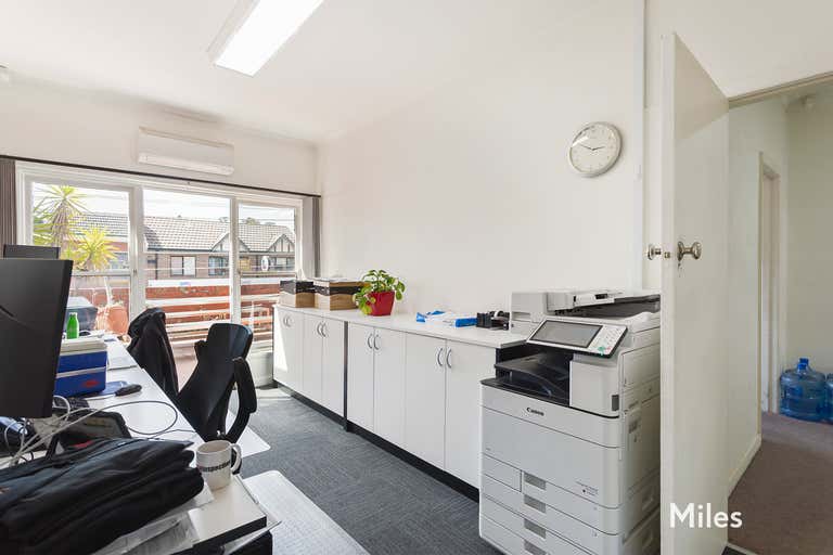 236 Lower Heidelberg Road Ivanhoe East VIC 3079 - Image 4