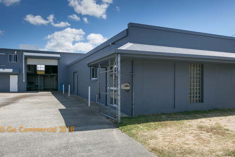 34 Barry Street Bungalow QLD 4870 - Image 2
