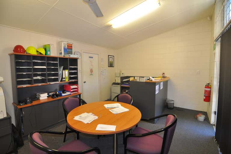 Unit 1, 45 Plume Street South Townsville QLD 4810 - Image 3