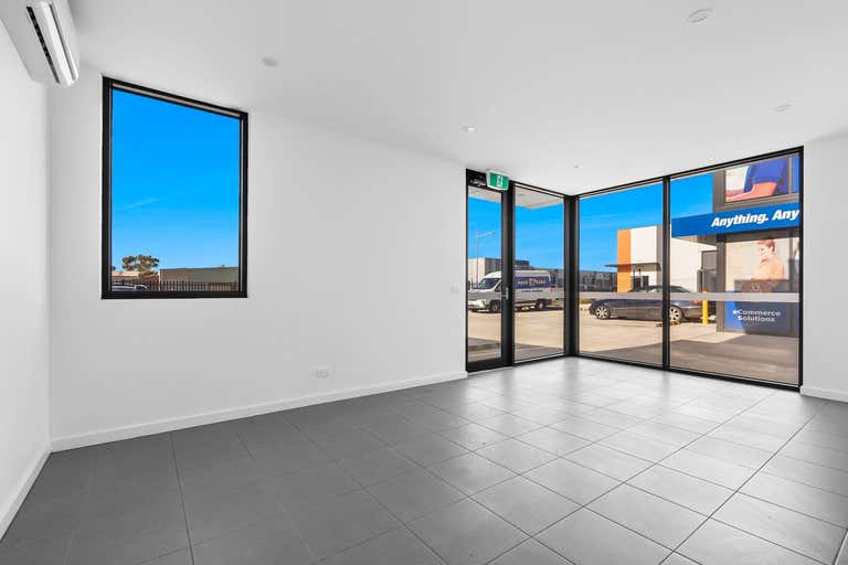 6/10 Kadak Place Breakwater VIC 3219 - Image 2