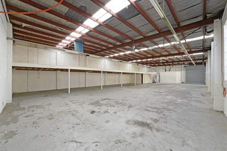 11 Bricker St Cheltenham VIC 3192 - Image 2