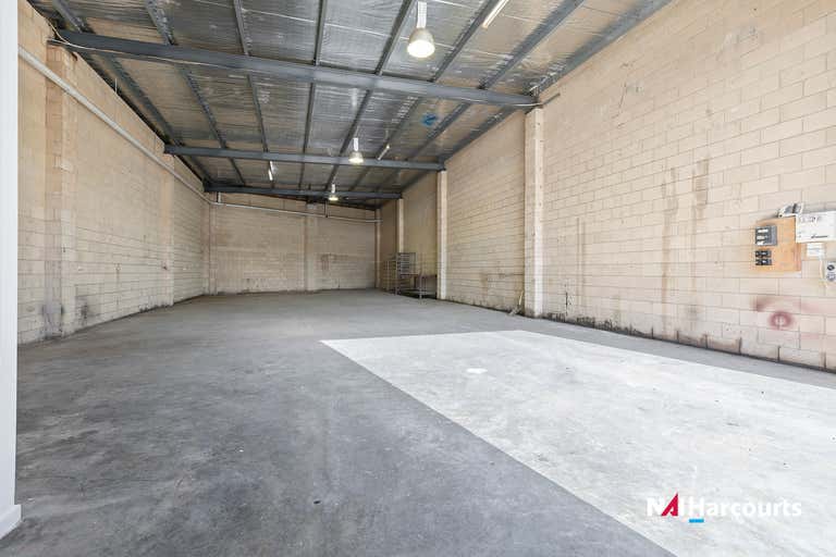 2/10 Lambert Avenue Newtown VIC 3220 - Image 2