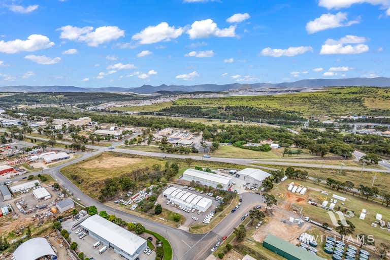 21 Piercefield Road Mount Thorley NSW 2330 - Image 4