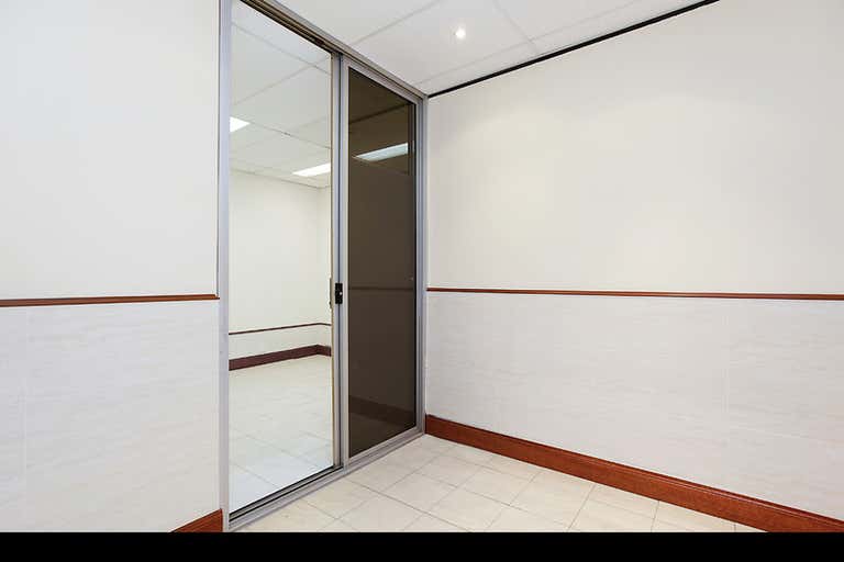 12/229 Macquarie Street Sydney NSW 2000 - Image 2