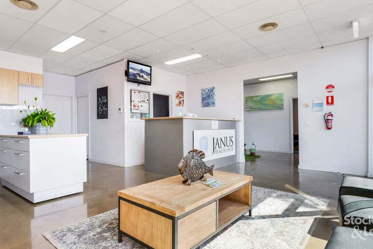 174 Corio Street Shepparton VIC 3630 - Image 2