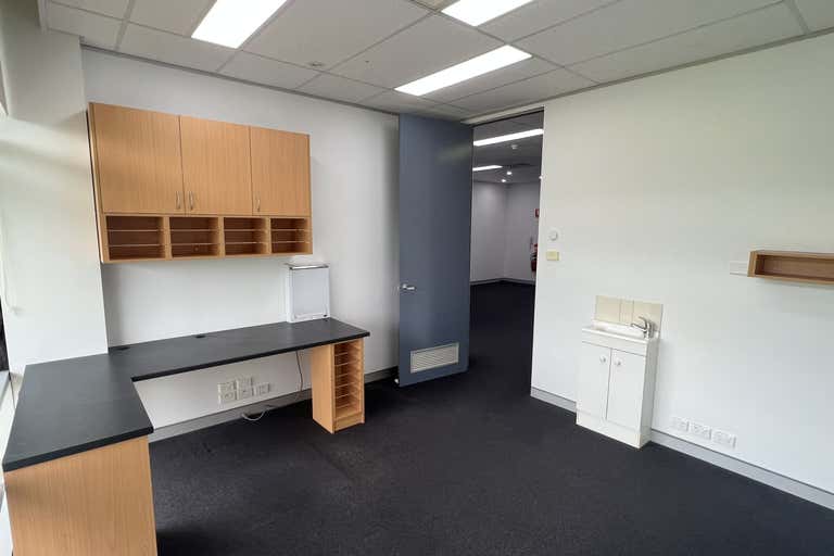 Suite 1.03, 4 Hyde Parade Campbelltown NSW 2560 - Image 4