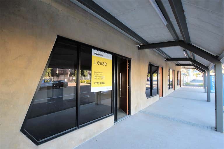 Shop 2, 20 Echlin Street West End QLD 4810 - Image 3