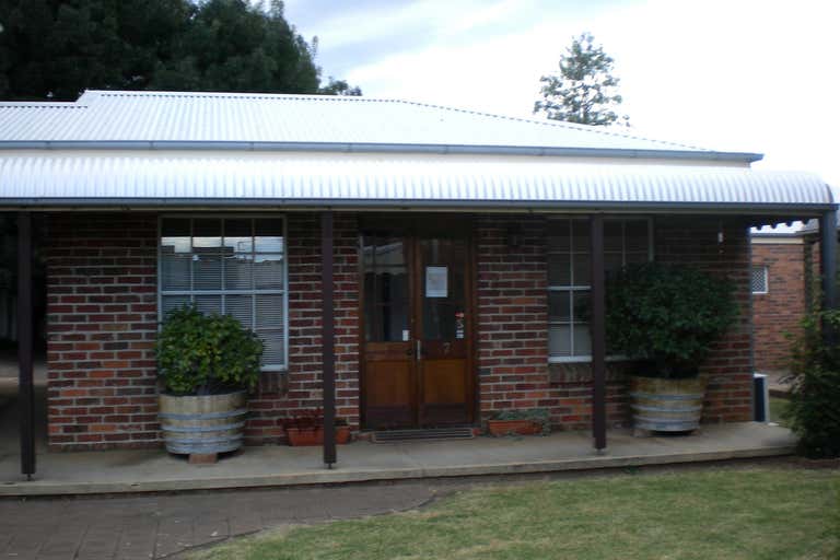 7/14 Perry Street Mudgee NSW 2850 - Image 4