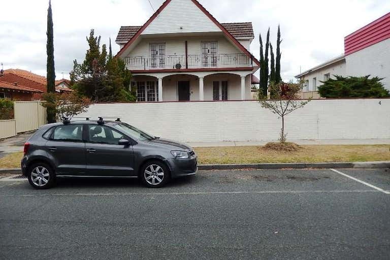 4 Salford Street Victoria Park WA 6100 - Image 1