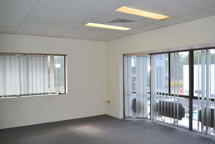Suite 3, 242 Sheridan Street Cairns North QLD 4870 - Image 4