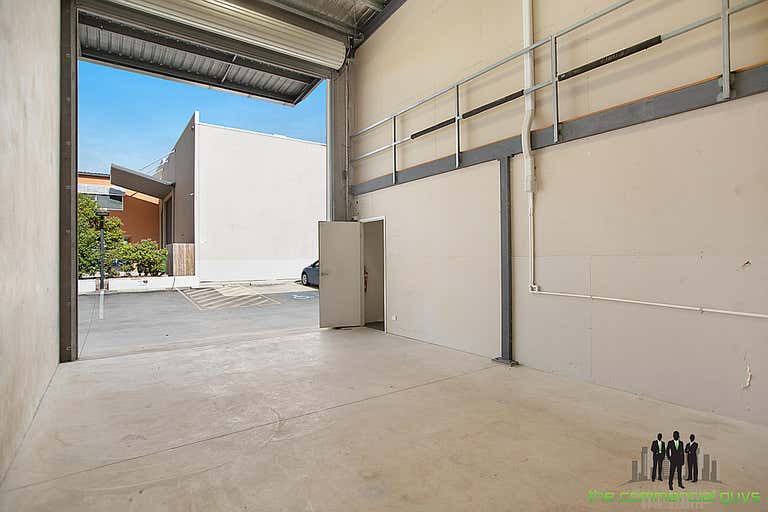 2/37 Flinders Pde North Lakes QLD 4509 - Image 2