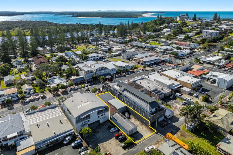 28 Coldstream Street Yamba NSW 2464 - Image 1