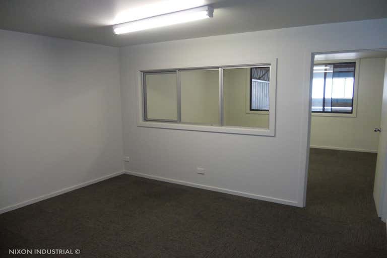 Unit 4/320 Reserve Road Cheltenham VIC 3192 - Image 3