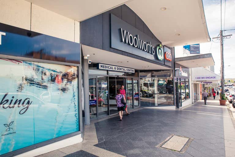 Belmont Central Shopping Centre, 1 Singleton St Belmont NSW 2280 - Image 1