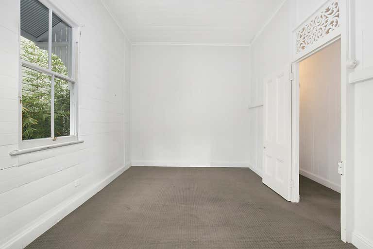 13 Chermside Street Teneriffe QLD 4005 - Image 4