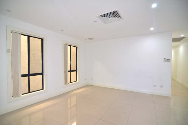 1st floor, 9/46 wellington road South Granville NSW 2142 - Image 2