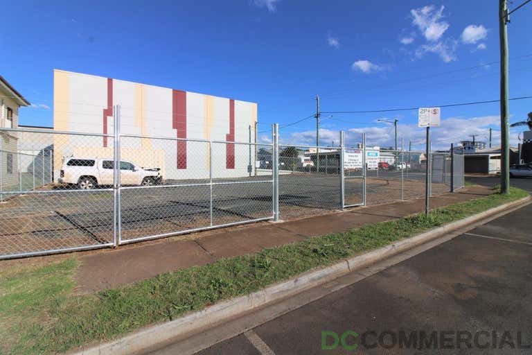 7 Rutledge Street Toowoomba City QLD 4350 - Image 3
