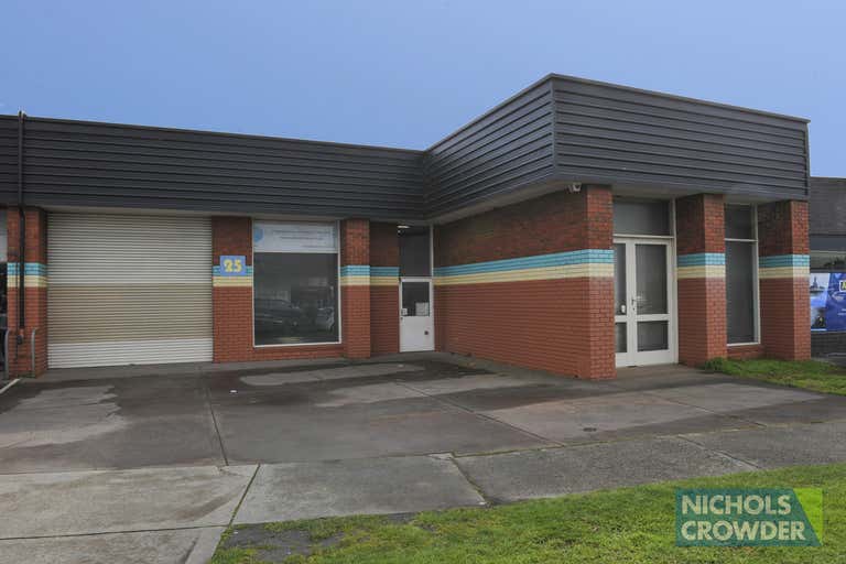 2/25 New Street Frankston VIC 3199 - Image 2