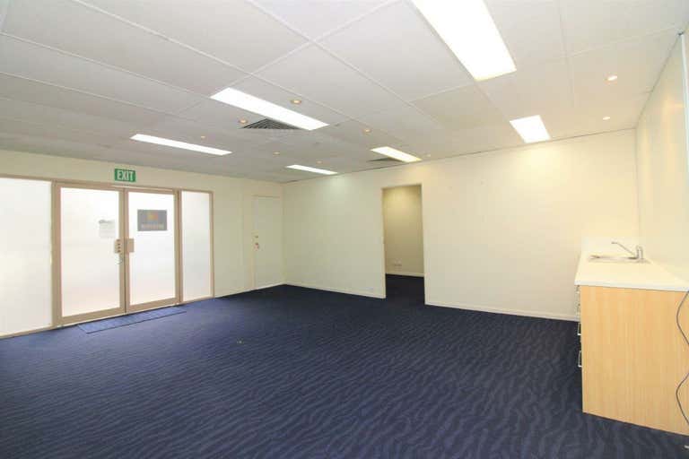 Suite 13c/12 Prescott Street Toowoomba City QLD 4350 - Image 4