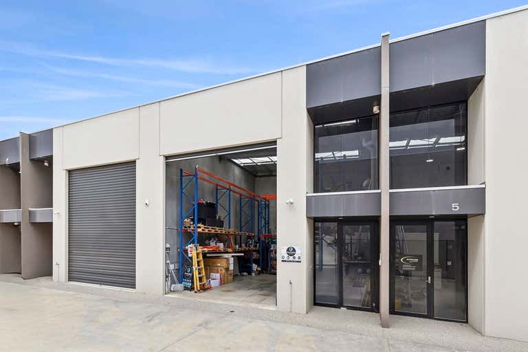 4/4 Clarendon Road Drysdale VIC 3222 - Image 1