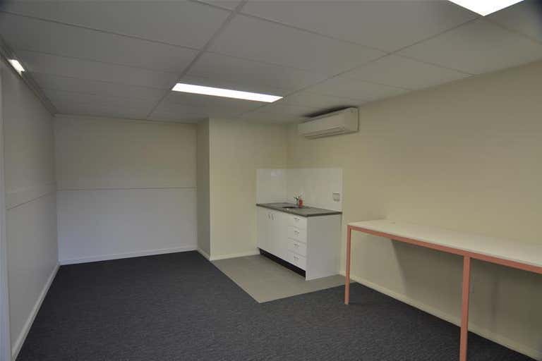 Unit 2/111 Melbourne Street East Maitland NSW 2323 - Image 3
