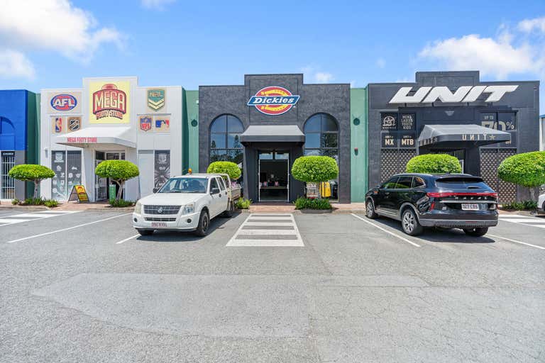 Ashmore Outlets, 8-12 Central Park Ave Ashmore QLD 4214 - Image 4