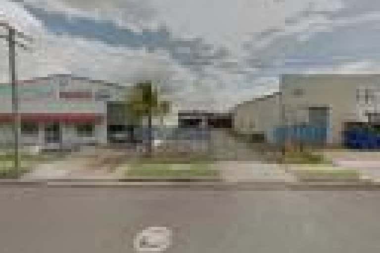 4 Mary Street Bundaberg East QLD 4670 - Image 1