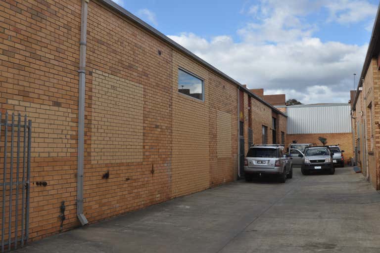 2/54-56 Kolora Road Heidelberg West VIC 3081 - Image 2