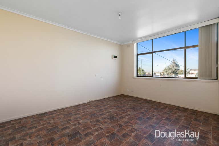 107 Mcintyre Road Sunshine North VIC 3020 - Image 3