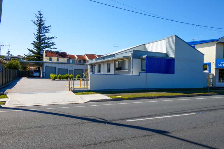 42 Lord Street Port Macquarie NSW 2444 - Image 2