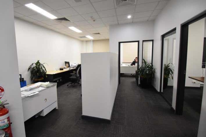 Ground Floor Suite 31, 4 Ravenshaw Street Newcastle West NSW 2302 - Image 3
