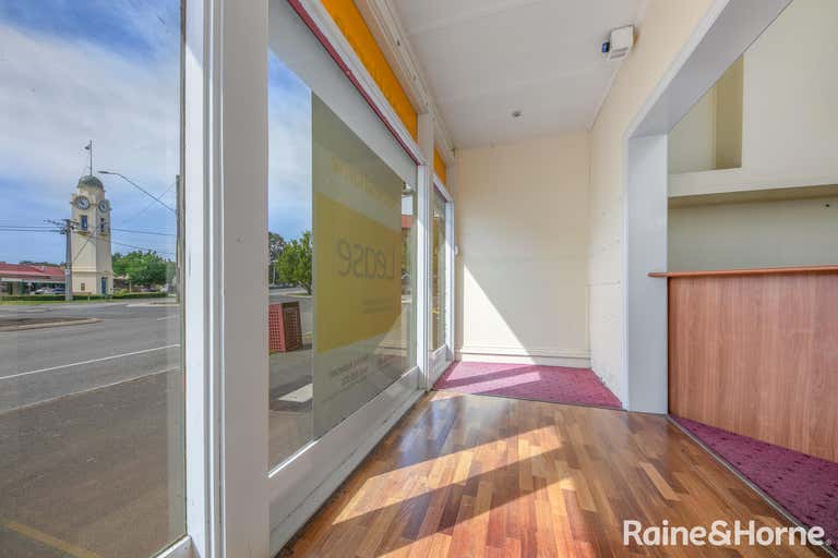 81A High Street Woodend VIC 3442 - Image 2
