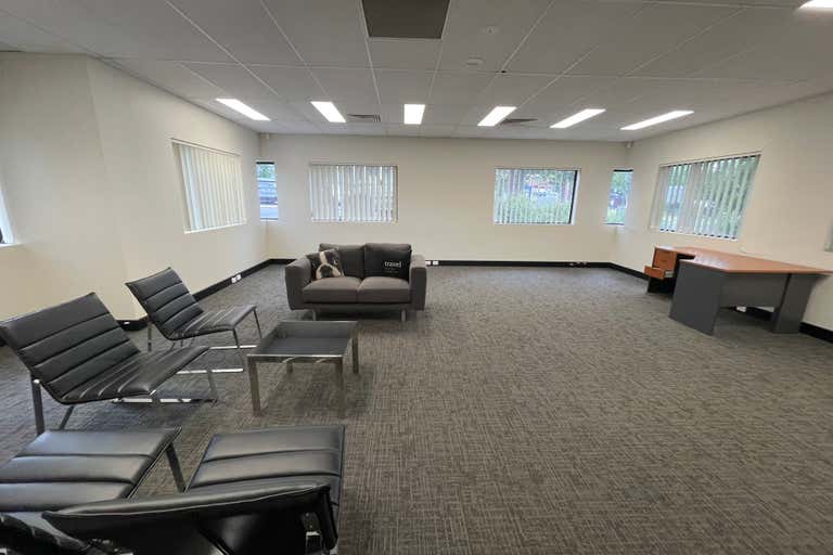 building 1 c, 2404 Logan Road Eight Mile Plains QLD 4113 - Image 2