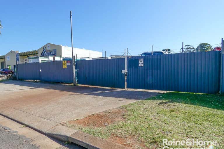 28 Acacia Avenue Port Macquarie NSW 2444 - Image 2