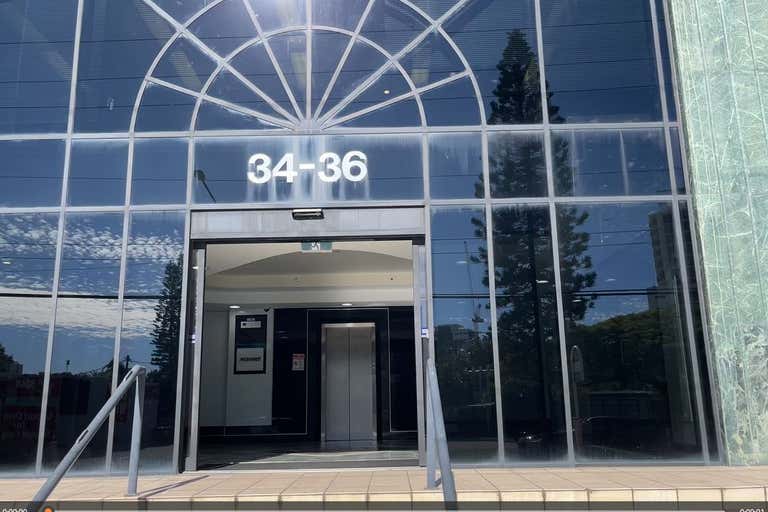 G1B/34 Thomas Drive Chevron Island QLD 4217 - Image 2