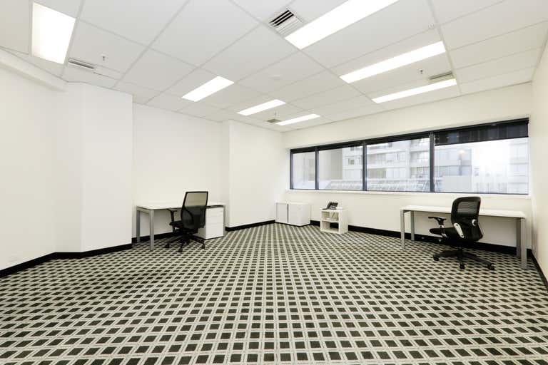 424/1 Queens Road Melbourne VIC 3004 - Image 3