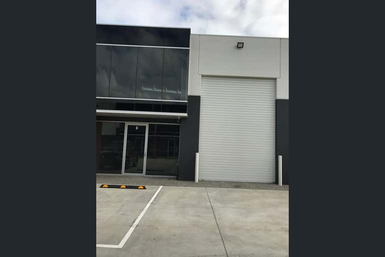 3/5 Leader Street Truganina VIC 3029 - Image 2